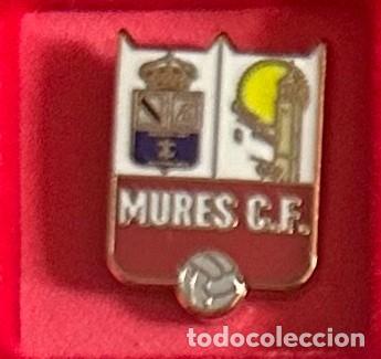 Collectionnisme sportif: Pin de futbol del Club Mures CF - Villamanrique Sevilla
