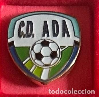 Collectionnisme sportif: Pin de futbol del Club CD Ada Sevilla