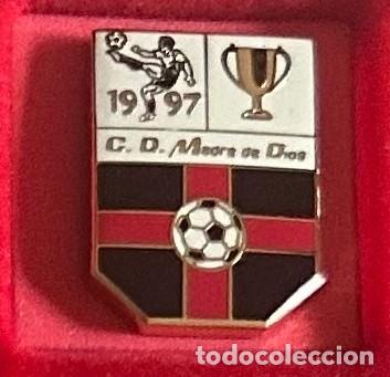 Collectionnisme sportif: Pin de futbol del Club CD Madre de Dios Sevilla