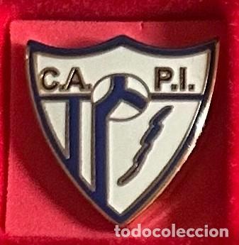 Collectionnisme sportif: Pin de futbol del Club Atletico Los Infantes - Puebla Los Infantes Sevilla