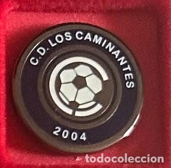 Sammelleidenschaft Sport: Pin de futbol del Club CD Los Caminantes 2004 Sevilla