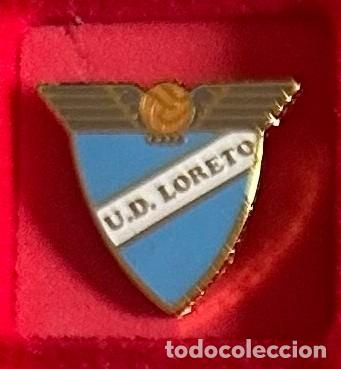 Collectionnisme sportif: Pin de futbol del Club UD Loreto Sevilla
