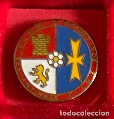 Collectionnisme sportif: Pin de futbol del Club CD Espartinas Tilde Sevilla