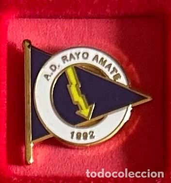 Collectionnisme sportif: Pin de futbol del Club AD Rayo Amate Sevilla