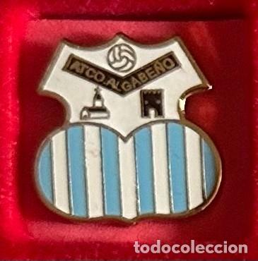 Collectionnisme sportif: Pin de futbol del Club Atletico Algabe&ntilde;o - La Algaba Sevilla