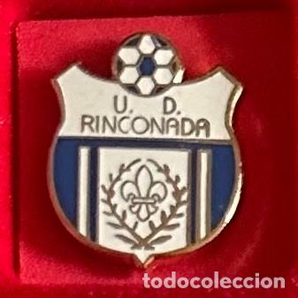 Collezionismo sportivo: Pin de futbol del Club UD Rinconada Sevilla