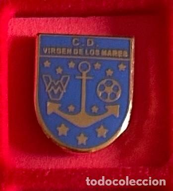 Collezionismo sportivo: Pin de futbol del Club CD Virgen de los Mares Sevilla