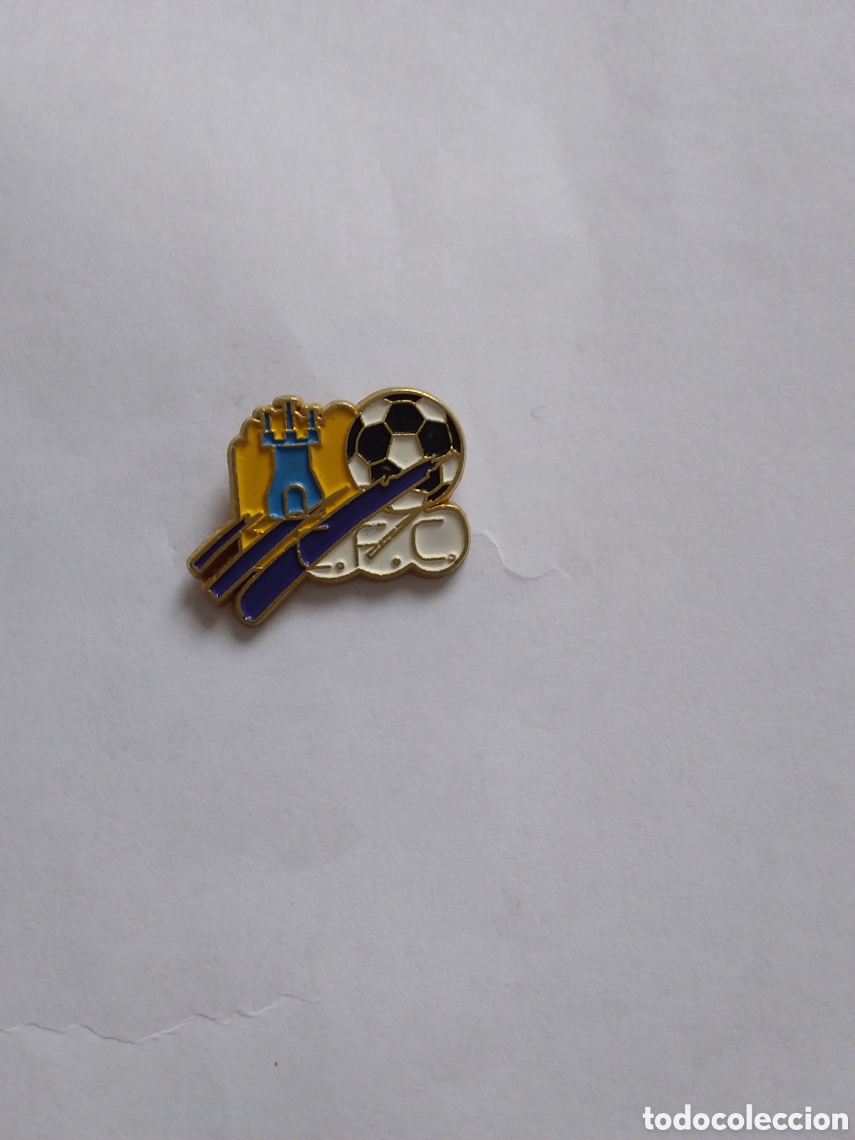Collezionismo sportivo: Pin - Cartagena F&uacute;tbol Club 1995/2004 ( Murcia)