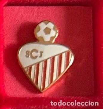 Collezionismo sportivo: Pin de futbol del Club CD Sagrado Corazon Sevilla
