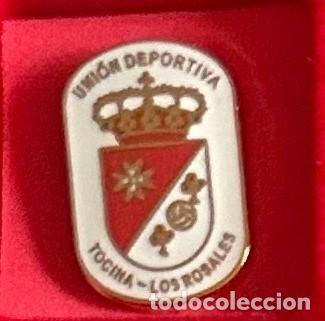 Collezionismo sportivo: Pin de futbol del Club UD Tocina - Los Rosales Sevilla