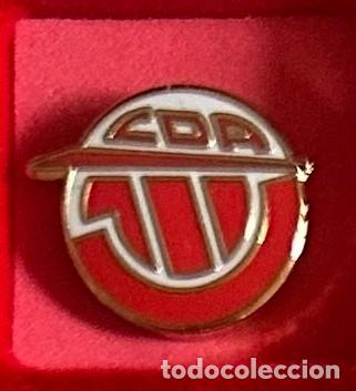 Sammelleidenschaft Sport: Pin de futbol del Club CD Arquero - Los Remedios Sevilla