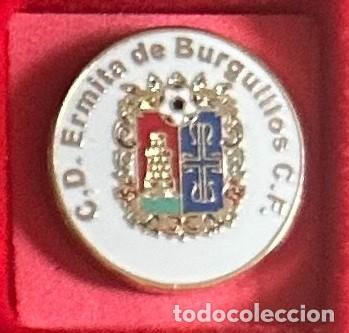 Sammelleidenschaft Sport: Pin de futbol del Club CD Ermita de Burguillos Sevilla