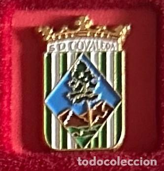 Sammelleidenschaft Sport: Pin de futbol del Club SD Covaleda - Soria
