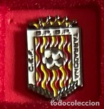 Collezionismo sportivo: Pin de futbol del Club San Pere i San Pau CEF - Tarragona
