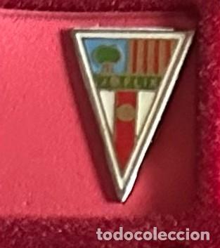 Collezionismo sportivo: Pin de futbol del Club JD Flix - Tarragona
