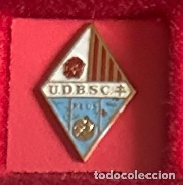 Collezionismo sportivo: Pin de futbol del Club UD Barrio Santa Creus - Reus - Tarragona