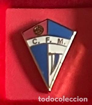 Sammelleidenschaft Sport: Pin de futbol del Club Marca CF - Tarragona