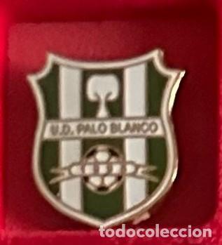 Sammelleidenschaft Sport: Pin de futbol del Club UD Palo Blanco - Los Realejos - Santa Cruz de Tenerife