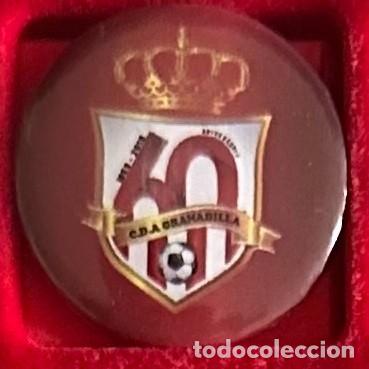 Sammelleidenschaft Sport: Pin de futbol del Club Atletico Granadilla 60 Aniv - Granadilla de Abona - Santa Cruz de Tenerife