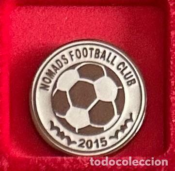 Sammelleidenschaft Sport: Pin de futbol del Club Nomadas Football Club - Santa Cruz de Tenerife
