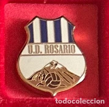 Sammelleidenschaft Sport: Pin de futbol del Club UD Rosario - Santa Cruz de Tenerife