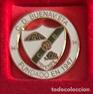 Sammelleidenschaft Sport: Pin de futbol del Club CD Buenavista - Santa Cruz de Tenerife