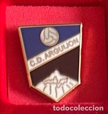 Collezionismo sportivo: Pin de futbol del Club CD Arguijon - San Cristobal de La Laguna - Santa Cruz de Tenerife