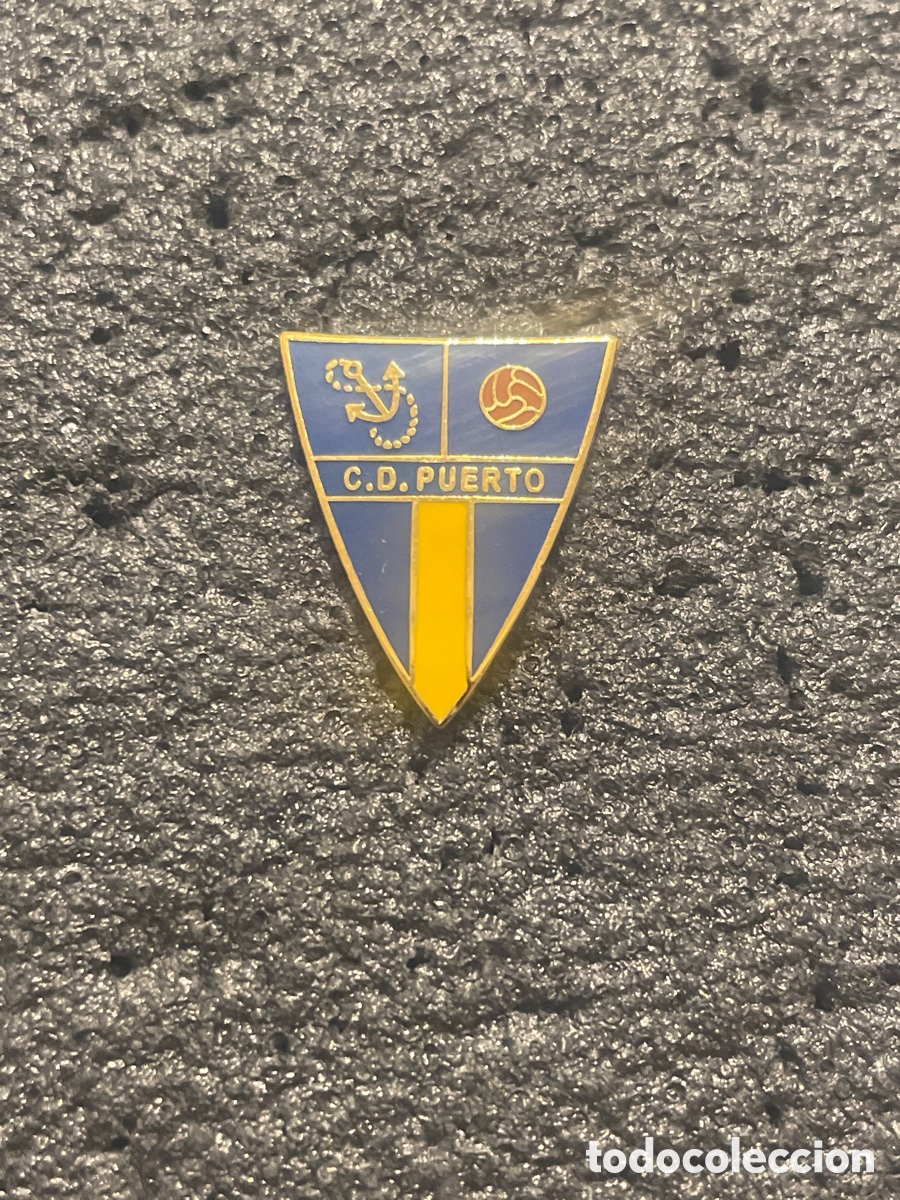 Collezionismo sportivo: Pin 139 C.D. PUERTO - Tazacorte (La Palma)