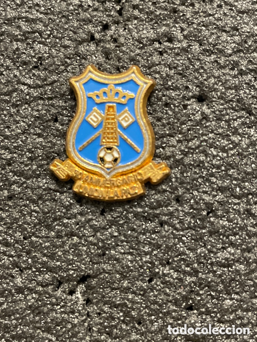 Collezionismo sportivo: Pin 140 UNION LA PAZ - La Laguna (Tenerife)