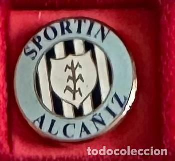 Collezionismo sportivo: Pin de futbol del Club Sporting Alca&ntilde;iz - Teruel