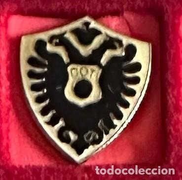 Collezionismo sportivo: Pin de futbol del Club CD Toledo