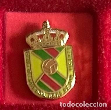 Collectionnisme sportif: Pin de futbol del Club Real de San Vicente CF - Toledo