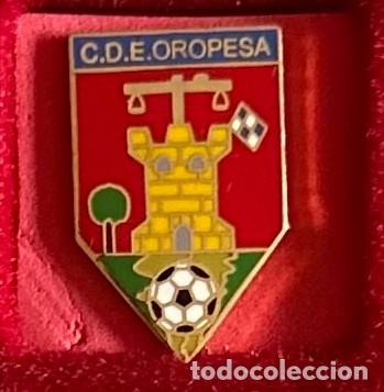 Collectionnisme sportif: Pin de futbol del Club CDE Oropesa - Toledo