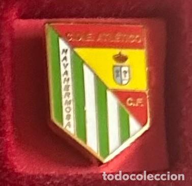 Collectionnisme sportif: Pin de futbol del Club CF Atletico Navahermosa - Toledo