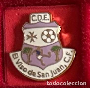 Collectionnisme sportif: Pin de futbol del Club CF El Viso de San Juan - Toledo