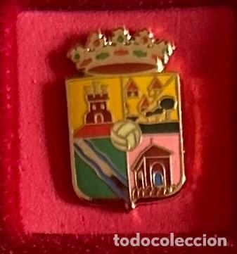 Collectionnisme sportif: Pin de futbol del Club CD Calera y Chozas - Toledo