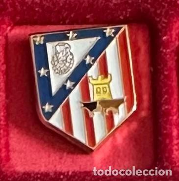 Collectionnisme sportif: Pin de futbol del Club Atletico Cervantes - talavera de la Reina - Toledo