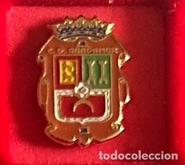 Collectionnisme sportif: Pin de futbol del Club CD Guadamur - Toledo