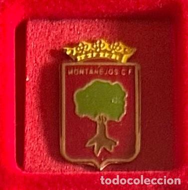 Collectionnisme sportif: Pin de futbol del Club Monta&ntilde;ejos CF - Valencia