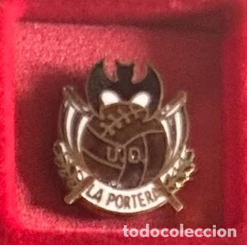 Collezionismo sportivo: Pin de futbol del Club UD La Portera - Valencia