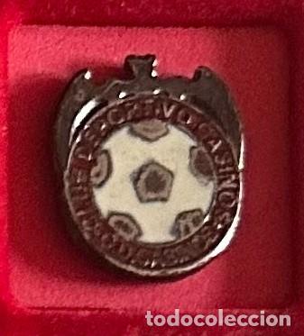 Collezionismo sportivo: Pin de futbol del Club CD Casinos - Valencia