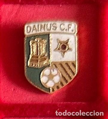 Collezionismo sportivo: Pin de futbol del Club Daimus CF - Valencia