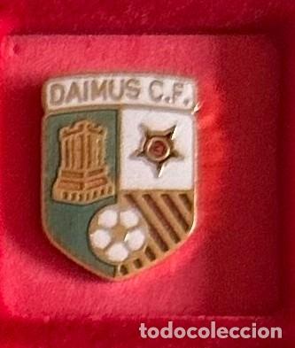 Collezionismo sportivo: Pin de futbol del Club Daimus CF - Valencia