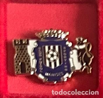 Collezionismo sportivo: Pin de futbol del Club CFS Manises - Valencia