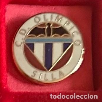 Collezionismo sportivo: Pin de futbol del Club CD Olimpico Silla - Valencia