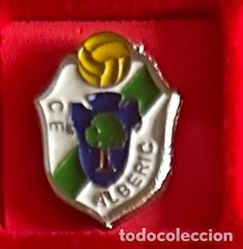 Collezionismo sportivo: Pin de futbol del Club CE Alberiq - Valencia