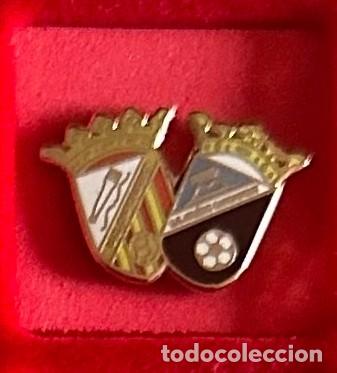 Sammelleidenschaft Sport: Pin de futbol del Club UDA Carcaixent - Valencia