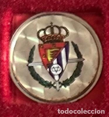 Sammelleidenschaft Sport: Pin de futbol del Club Real Valladolid
