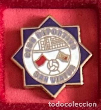 Sammelleidenschaft Sport: Pin de futbol del Club CD San Viator Valladolid