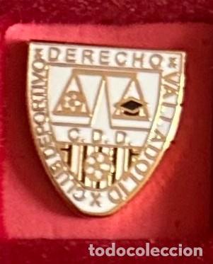 Collectionnisme sportif: Pin de futbol del Club CD Derecho Valladolid